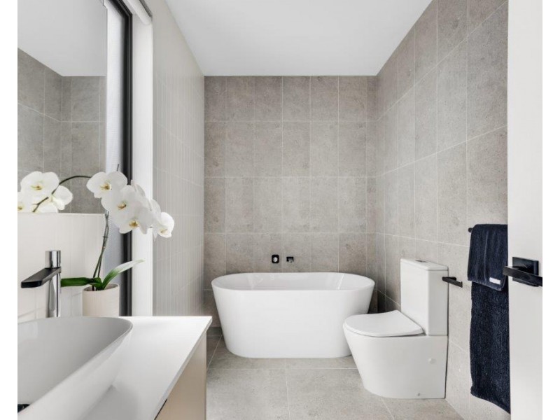 5/14 Irvine Crescent, Brunswick West VIC 3055