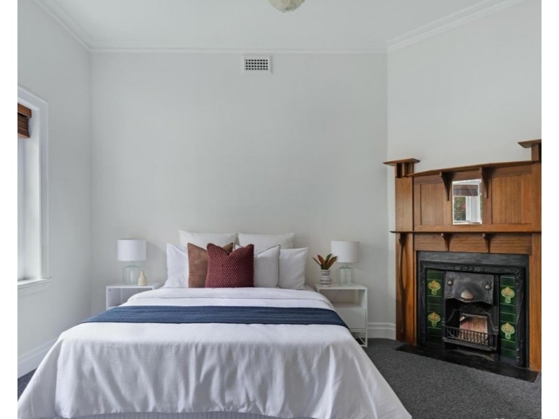 14 Moore Street, Coburg VIC 3058