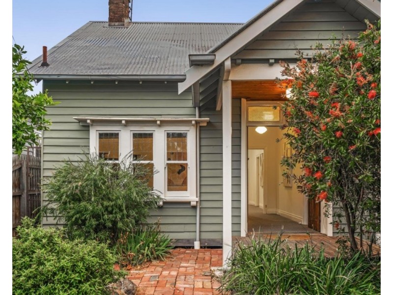 14 Moore Street, Coburg VIC 3058