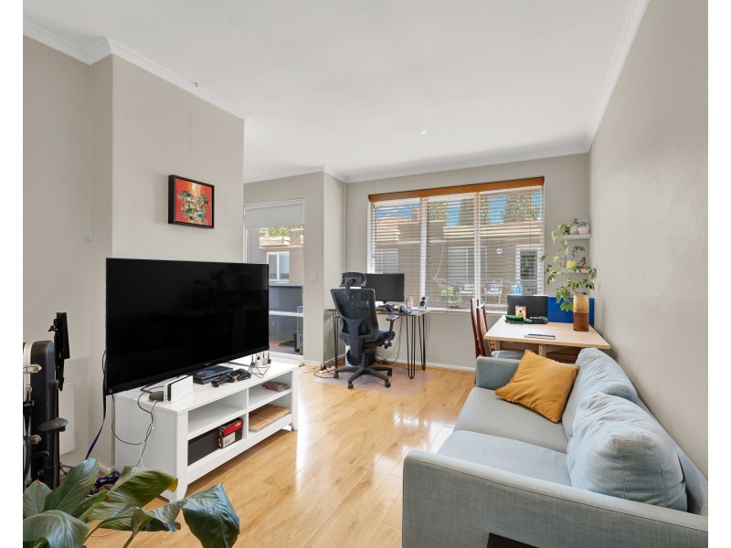 8/31 Brunswick Road, Brunswick East VIC 3057