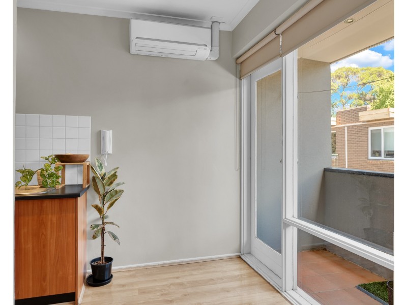 8/31 Brunswick Road, Brunswick East VIC 3057