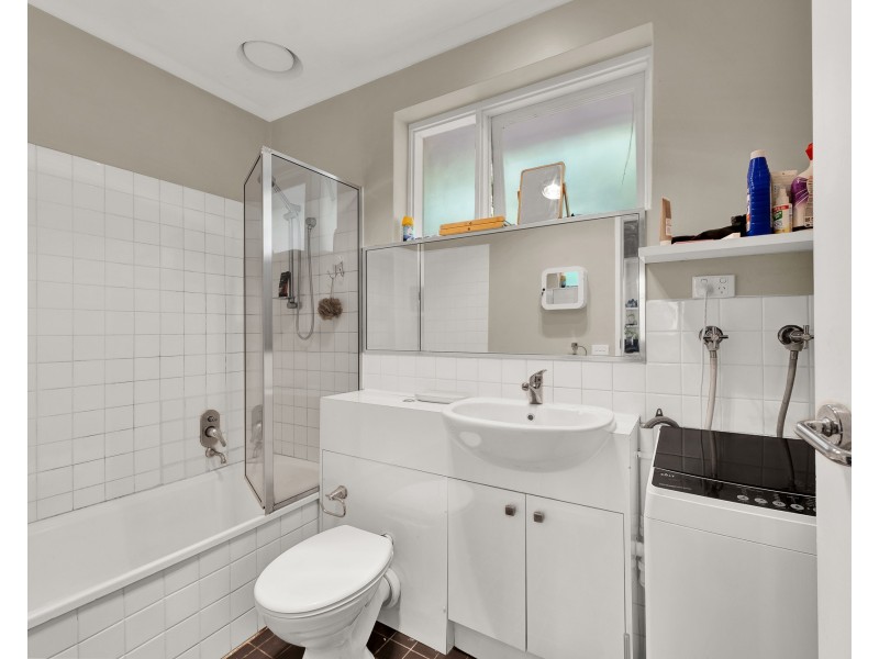 8/31 Brunswick Road, Brunswick East VIC 3057