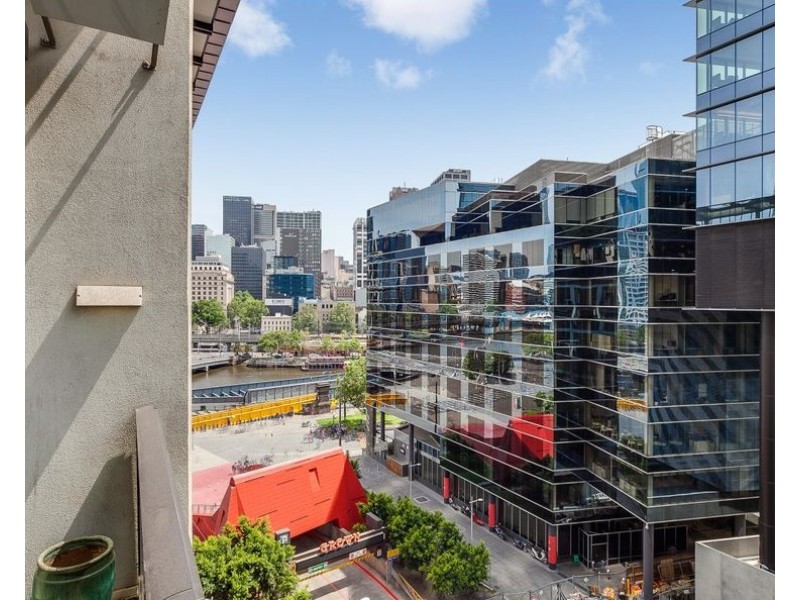 603/1 Freshwater Place, Southbank VIC 3006