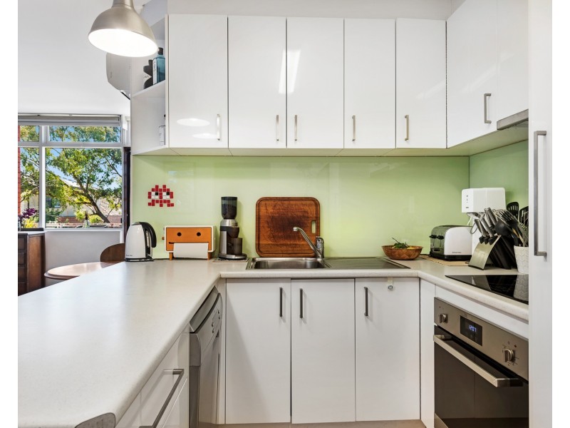 6/36 Hampton Parade, West Footscray VIC 3012