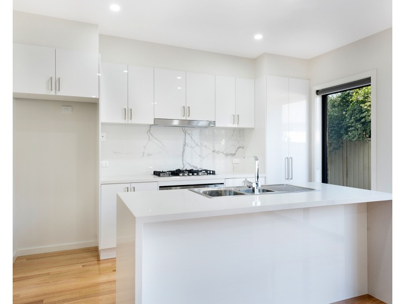 6a Davies Street, Hadfield VIC 3046