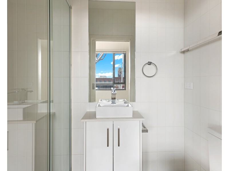 9/4 FLORENCE STREET, Brunswick VIC 3056