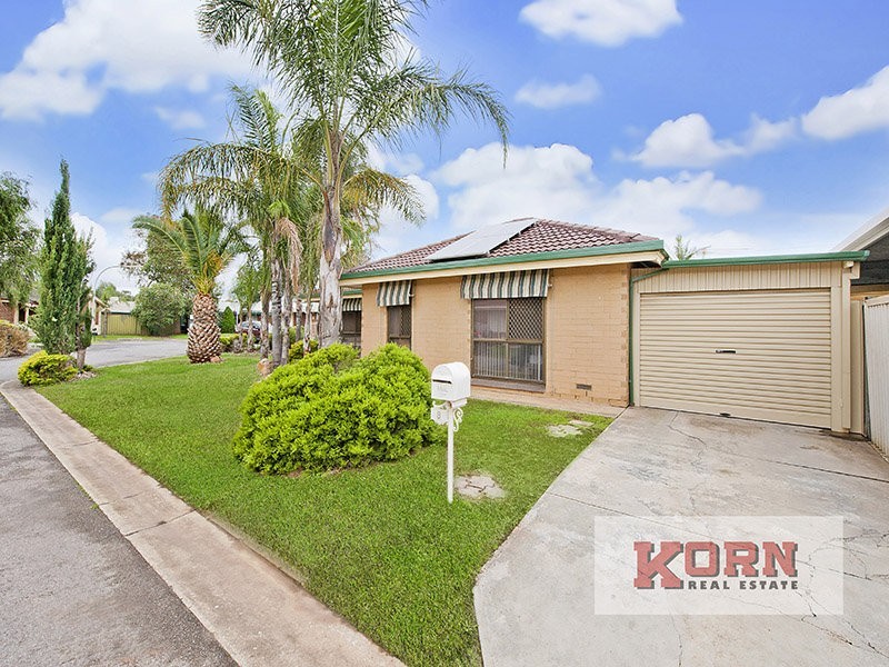 8 Torrens Place, Salisbury Downs SA 5108