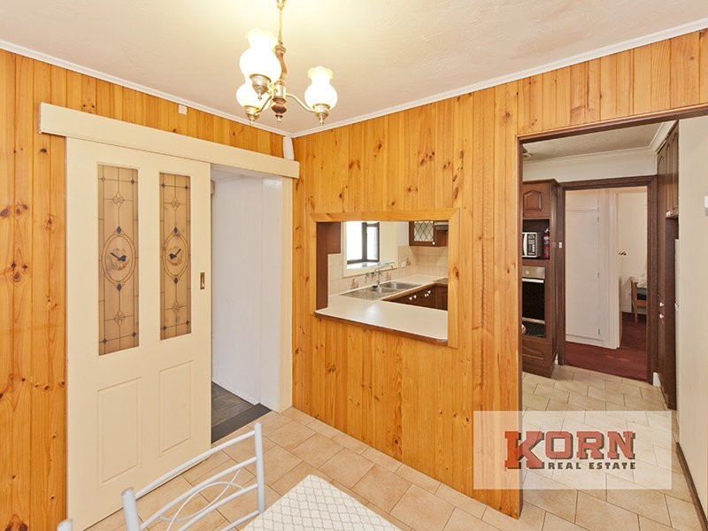 8 Torrens Place, Salisbury Downs SA 5108