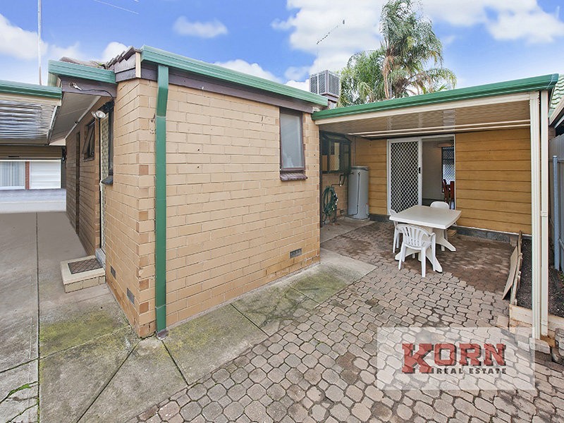 8 Torrens Place, Salisbury Downs SA 5108