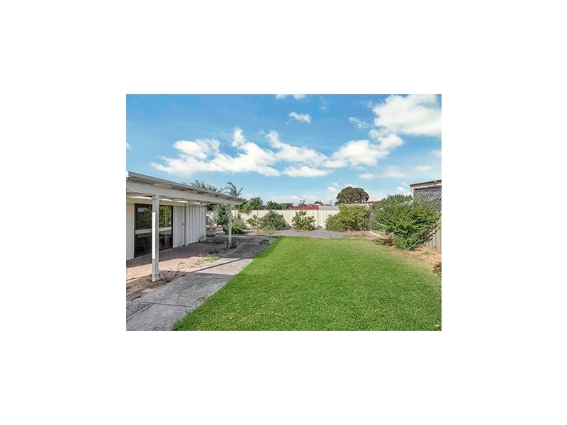 9A Pemberton St, Oaklands Park SA 5046