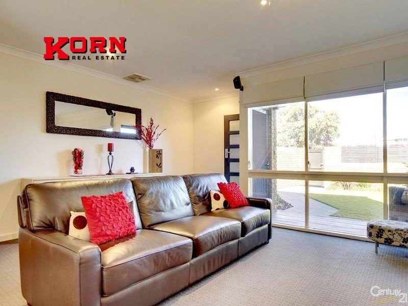 1/18 ADELPHI TERRACE, Glenelg North SA 5045