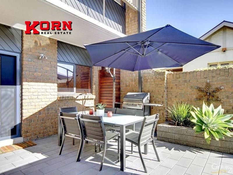 1/18 ADELPHI TERRACE, Glenelg North SA 5045