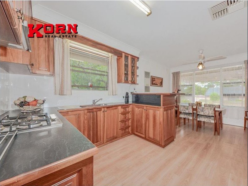 86 Flinders Drive, Valley View SA 5093