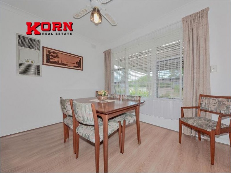 86 Flinders Drive, Valley View SA 5093