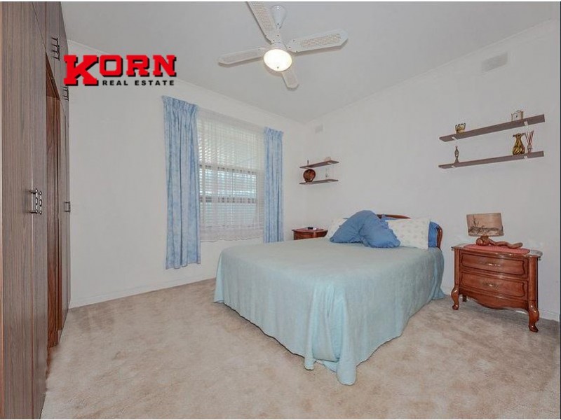 86 Flinders Drive, Valley View SA 5093