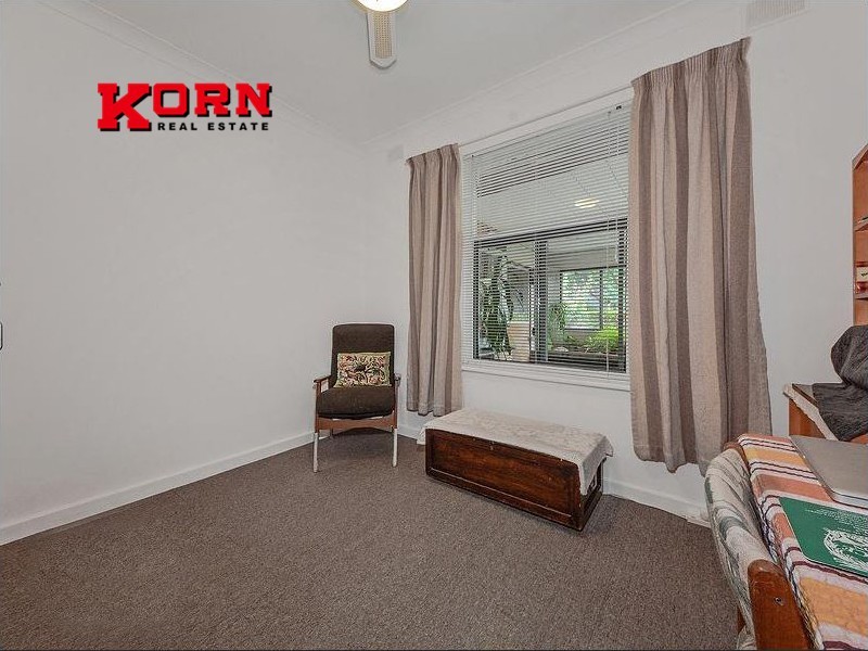 86 Flinders Drive, Valley View SA 5093
