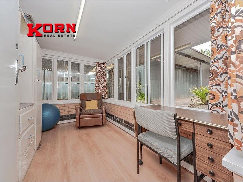 86 Flinders Drive, Valley View SA 5093