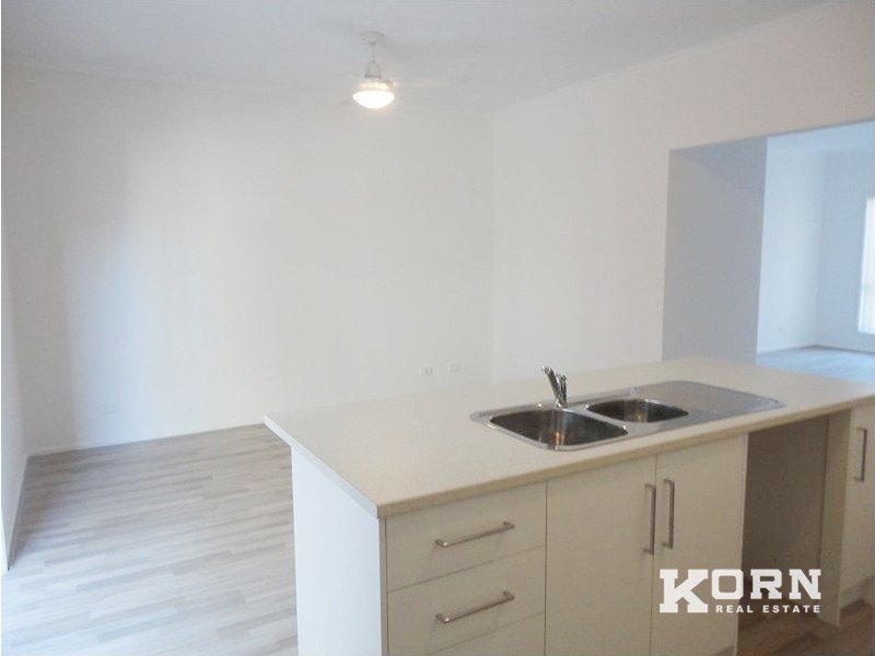 15/10 Darby Lane, Mawson Lakes SA 5095