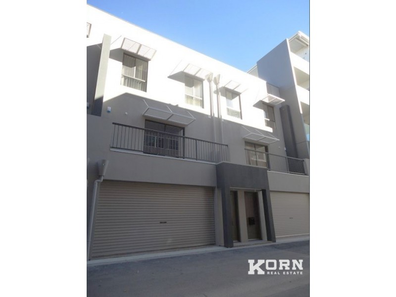 15/10 Darby Lane, Mawson Lakes SA 5095