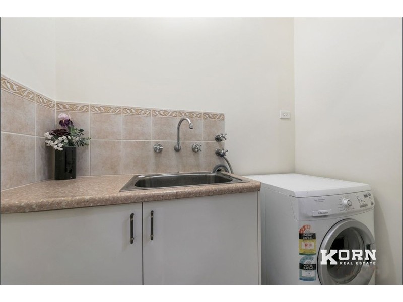 2 Hamilton Place, Mawson Lakes SA 5095