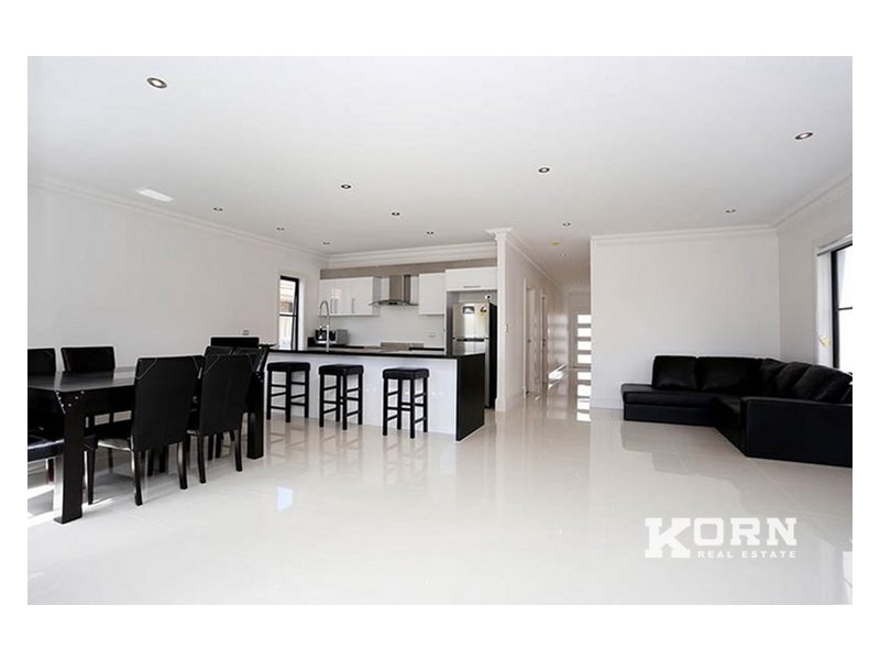 16 Harbour View Terrace, Victor Harbor SA 5211