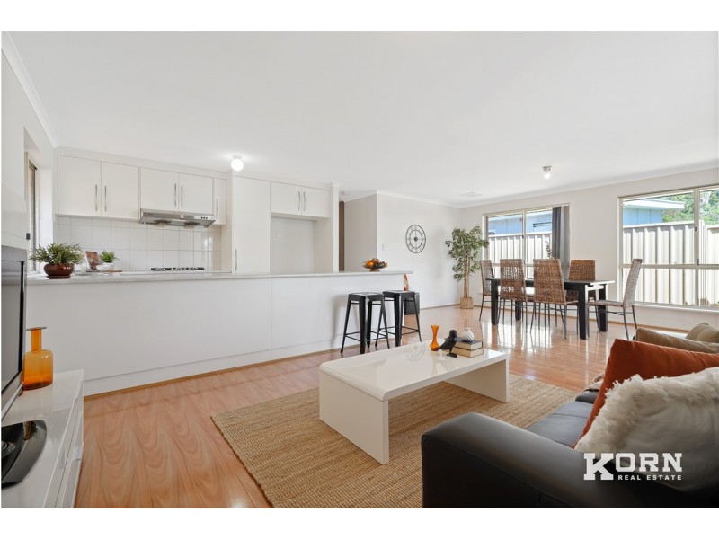 8 Colac Street, Greenacres SA 5086