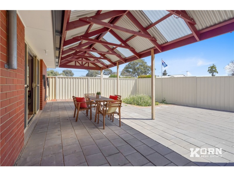 8 Colac Street, Greenacres SA 5086