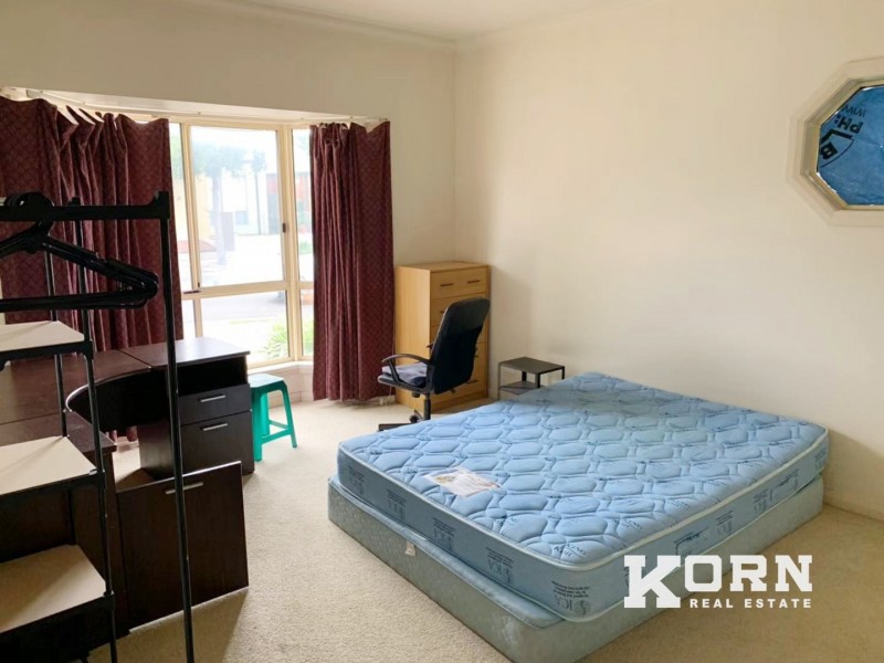 180 Sanctuary Drive, Mawson Lakes SA 5095