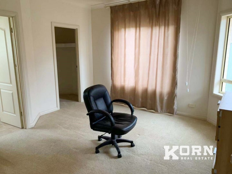 180 Sanctuary Drive, Mawson Lakes SA 5095