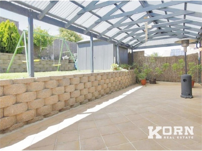 8 Heron Way, Hallett Cove SA 5158