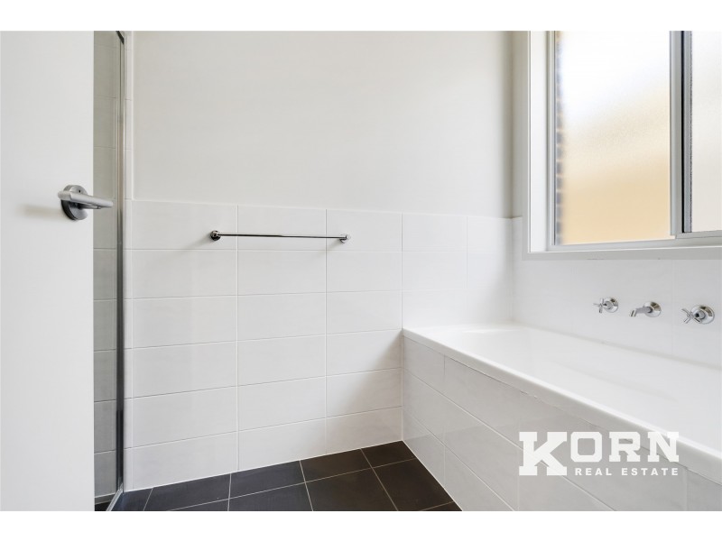 38 Danvers Grove, Woodville Gardens SA 5012