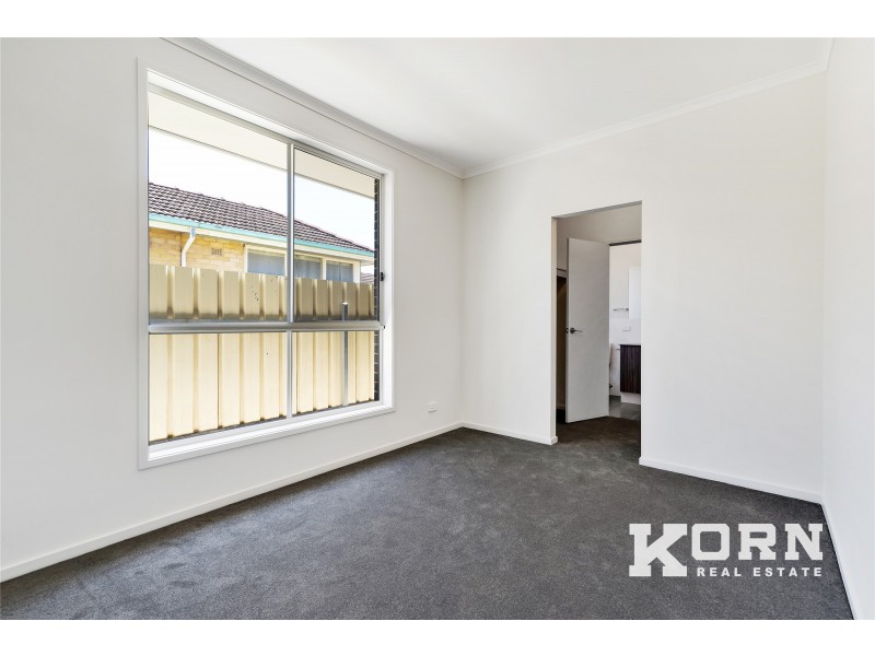 38 Danvers Grove, Woodville Gardens SA 5012