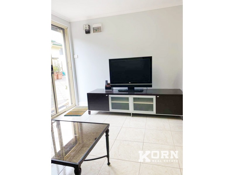 49 Seventh Avenue, St Peters SA 5069