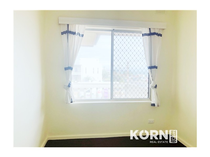 8/20 Seaview Road, West Beach SA 5024