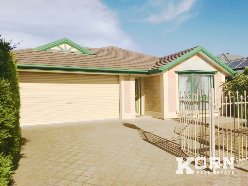 10 Thorngate Court, Oakden SA 5086