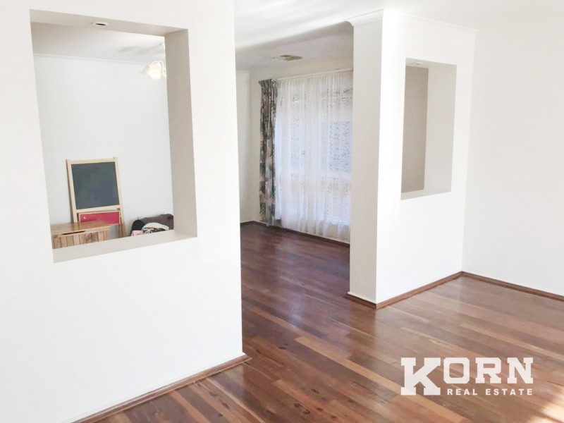 10 Thorngate Court, Oakden SA 5086