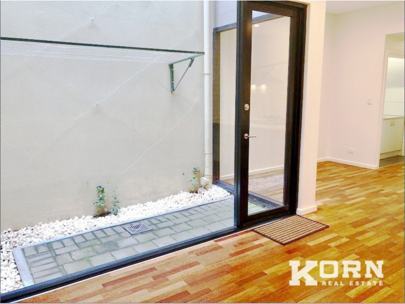 15 Sparman close, Adelaide SA 5000