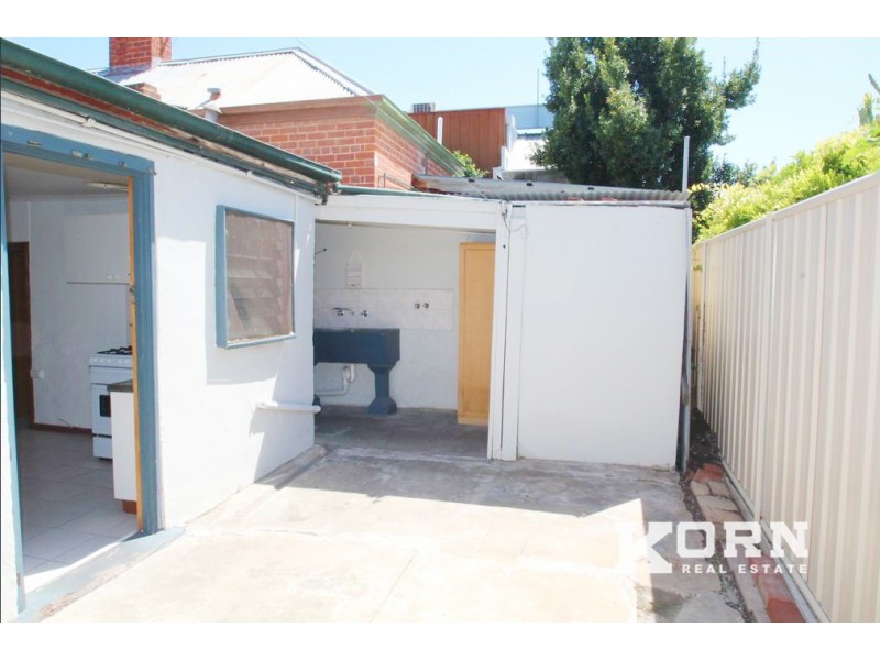 16 George court, Adelaide SA 5000