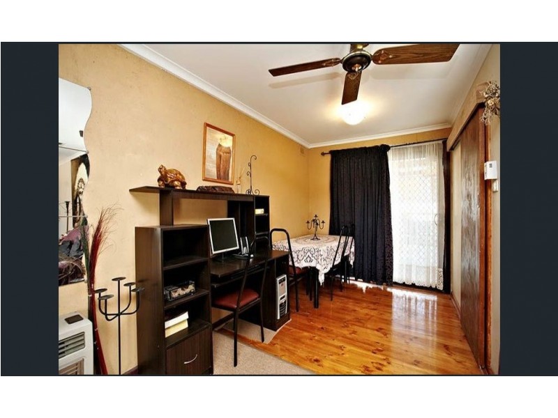 30 ANSELM STREET, Christie Downs SA 5164