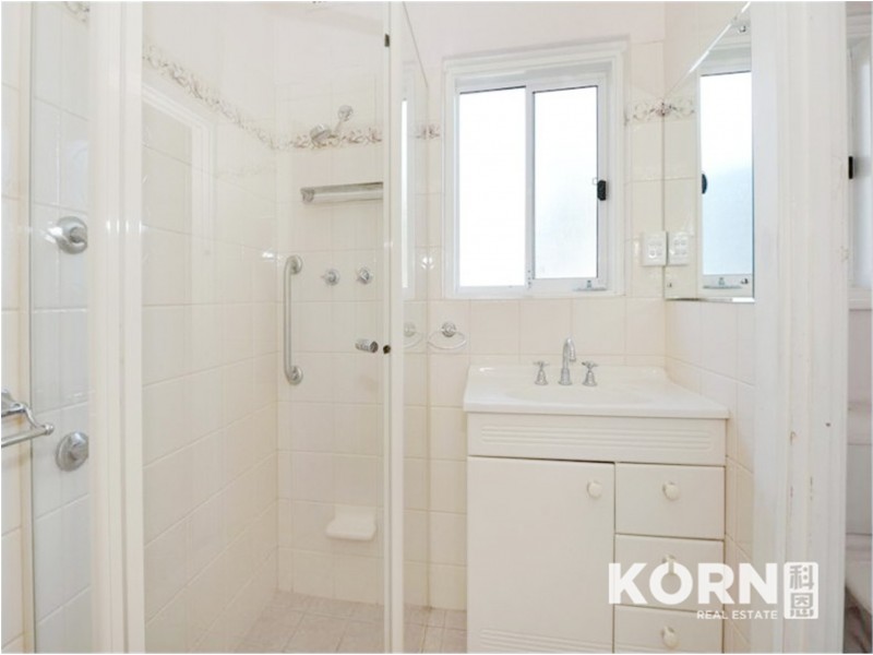 30 Tiparra Avenue, Park Holme SA 5043