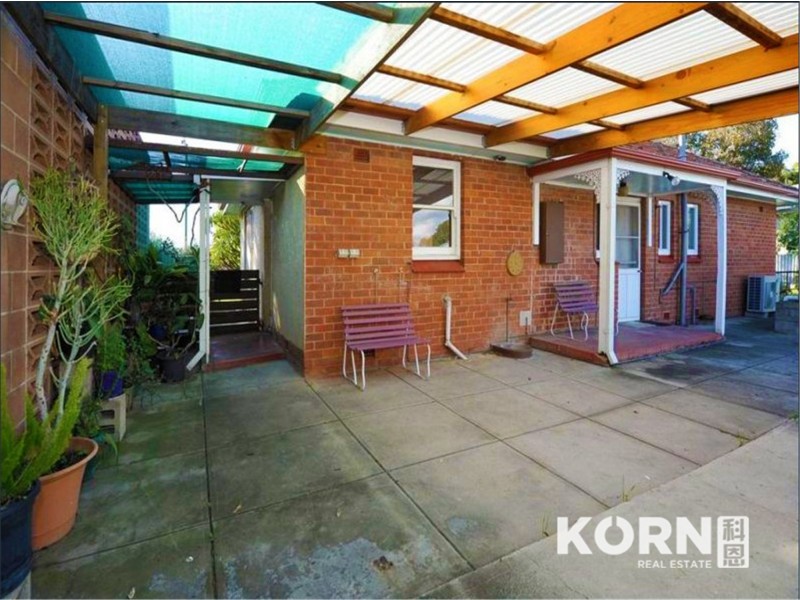 30 Tiparra Avenue, Park Holme SA 5043