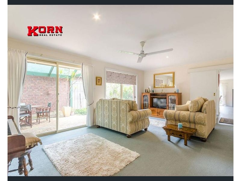 4 Field Street, Oakden SA 5086