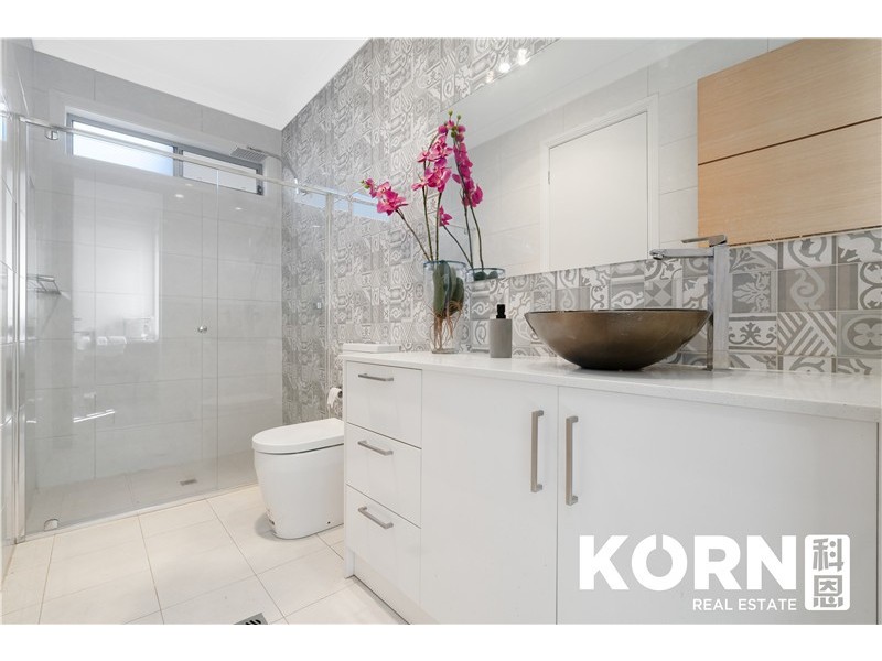 65A Cresdee Road, Campbelltown SA 5074