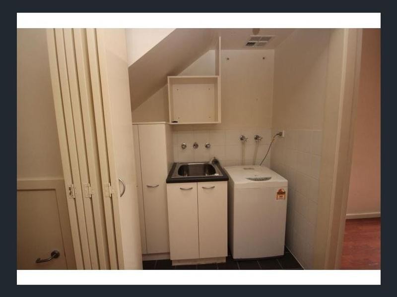 12 Sparman Close, Adelaide SA 5000