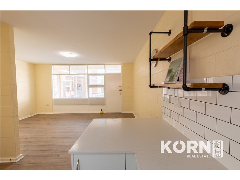 3/21 NILE STREET, Glenelg SA 5045