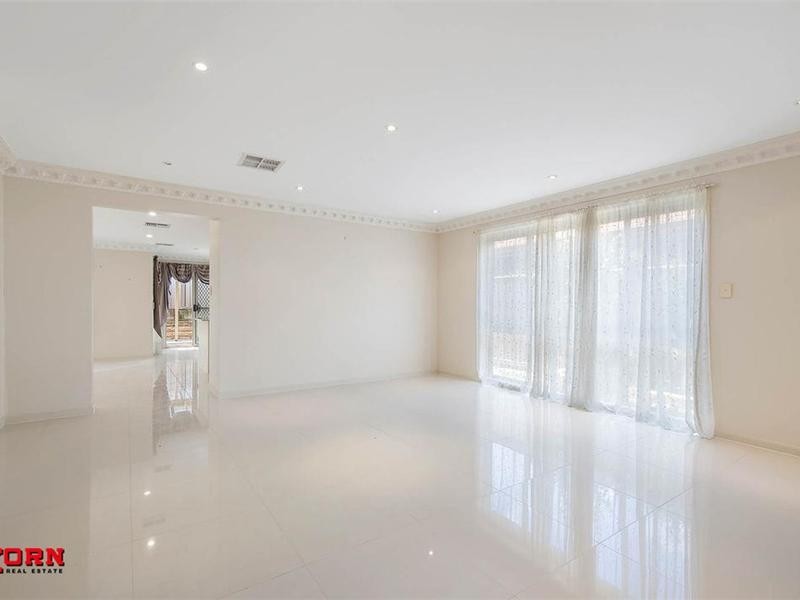 27 Alan Avenue, Campbelltown SA 5074