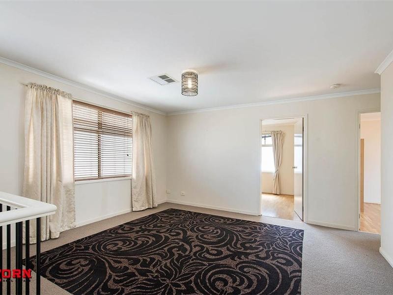 27 Alan Avenue, Campbelltown SA 5074