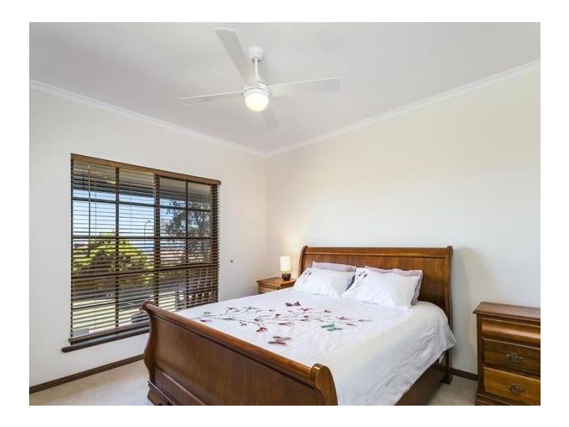 16 Lapwing Street, Hallett Cove SA 5158