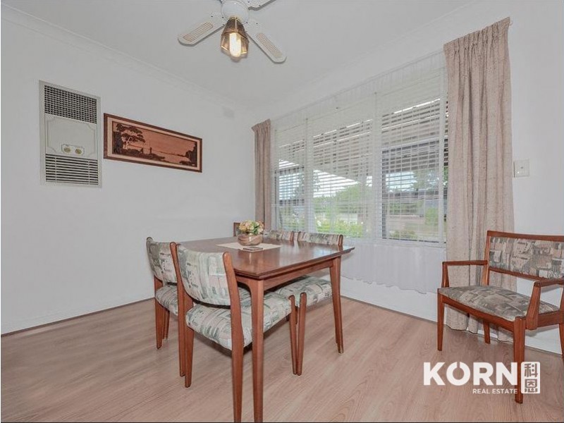 86 Flinders Drive, Valley View SA 5093