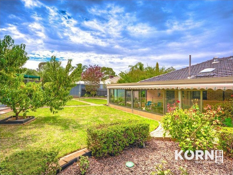 86 Flinders Drive, Valley View SA 5093
